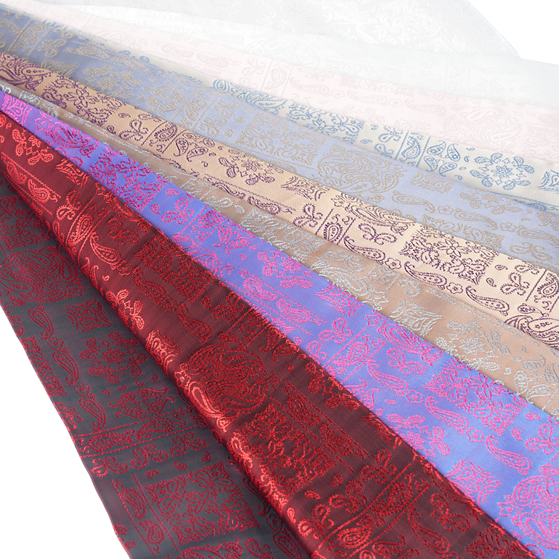 PV Konumlandırma Kare Pipa Çiçek Jakarlı