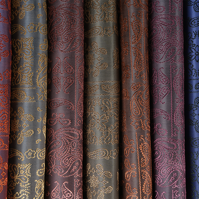 PV Konumlandırma Kare Pipa Çiçek Jakarlı