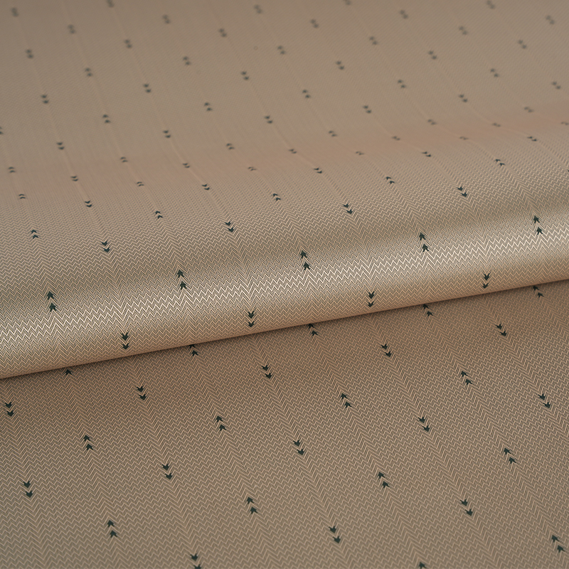 Polyester Beyaz Filament Oluklu Ok Şerit Jakarlı