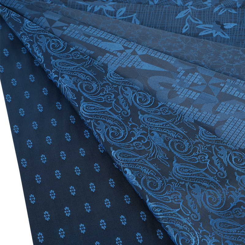 TR Dal ve Tomurcuk Streç Jakarlı Kumaş