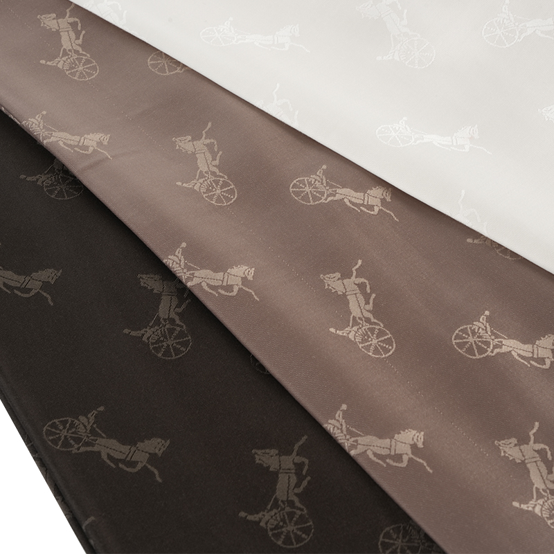 Polyester/Pamuklu Taşıma Jakarlı Kumaş