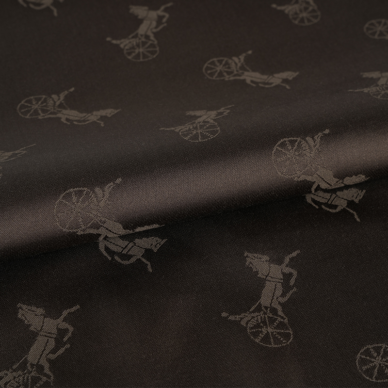 Polyester/Pamuklu Taşıma Jakarlı Kumaş