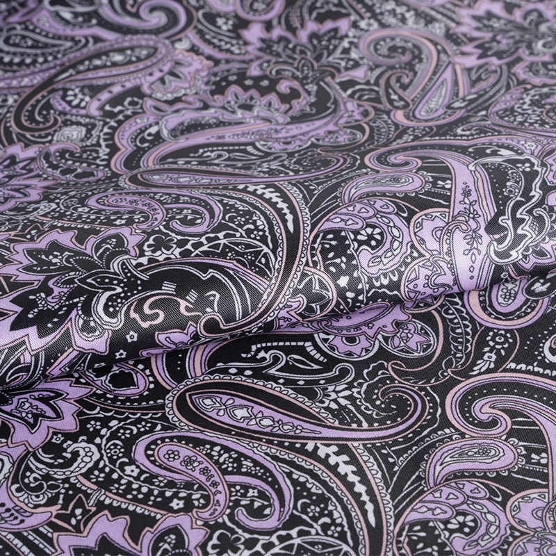 190T Polyester Tafta At Kuyruğu Çam Yaprağı Baskı Kumaş