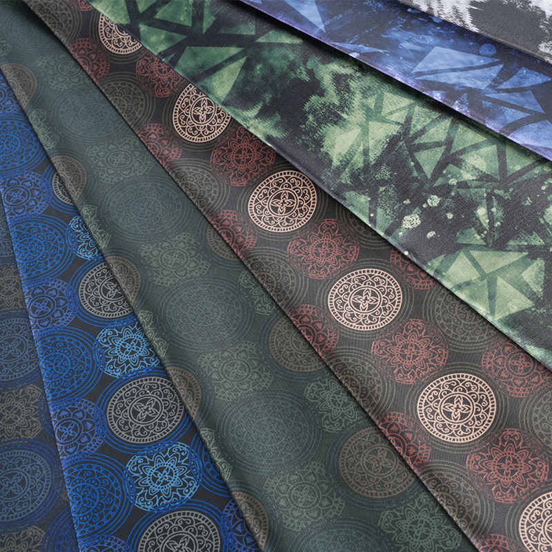 180T Hafif Dönen Puslu Dondurma Baskı Kumaşı